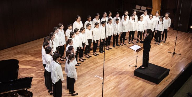 CANCIONES PARA DAR LA VUELTA AL MUNDO en el Real teatro de Retiro