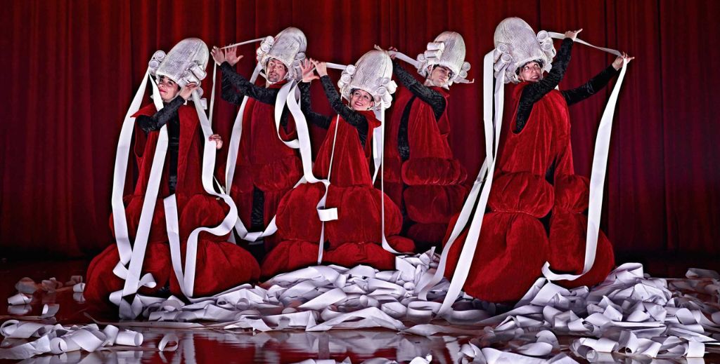 va de bach aracaladanza mamatieneunplan 00