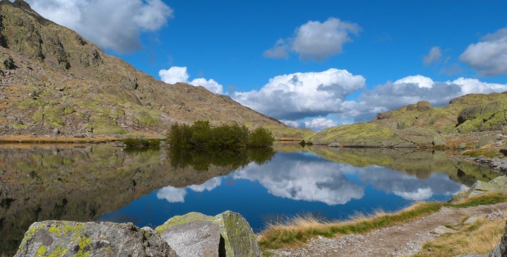 Imagen de la Laguna Grande de Gredos.