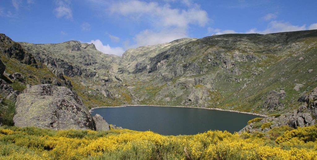 Laguna del Duque, Ávila - Mamá Tiene un Plan.