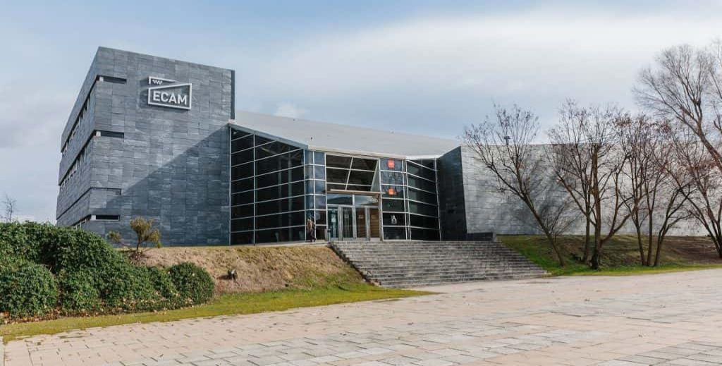 ECAM: Escuela de Cinematografía y del Audiovisual de la Comunidad de Madrid.