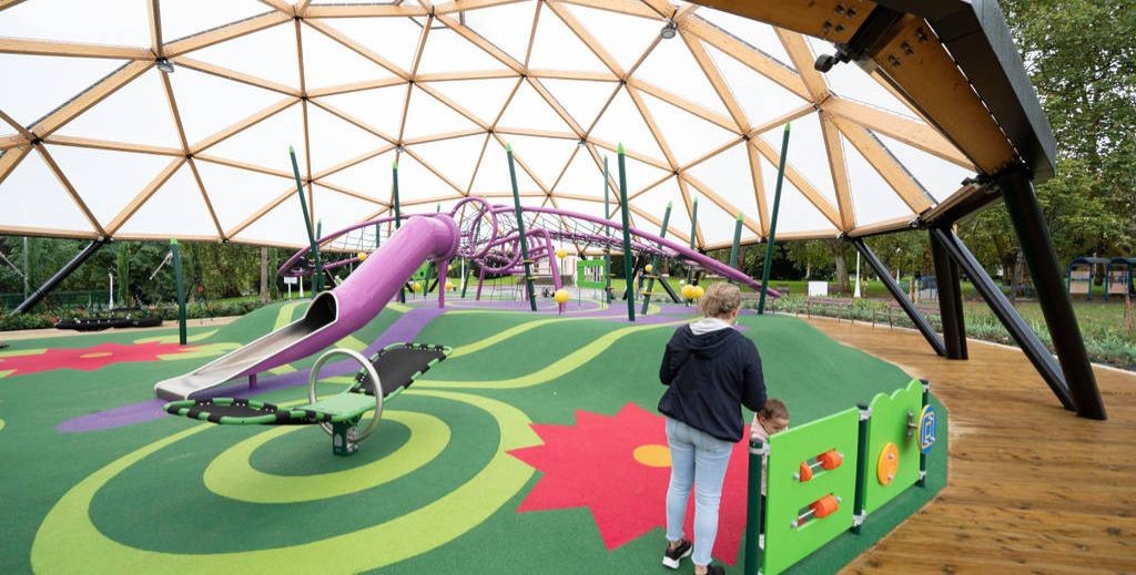 Zona infantil del Parque de Doña Casilda - Mamá Tiene un Plan.