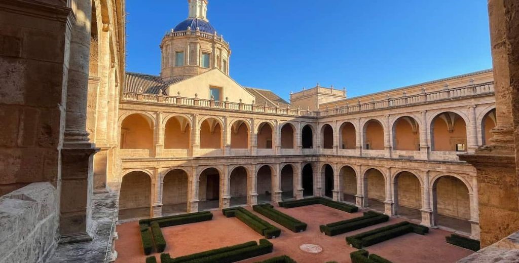 Monasterio de San Miguel de los Reyes, en Valencia - Mamá Tiene un Plan.