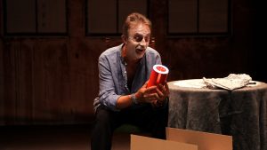 Con “Espíritu” de Santi Rodríguez te “morirás” de risa 2 ESPIRITU MATERIAL FOTOGRAFICO 4