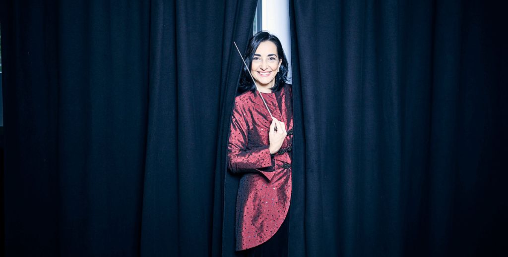 Silvia Sanz Torre, Directora de Orquesta y fundadora y directora titular del Grupo Talíanos habla de los beneficios de la música.