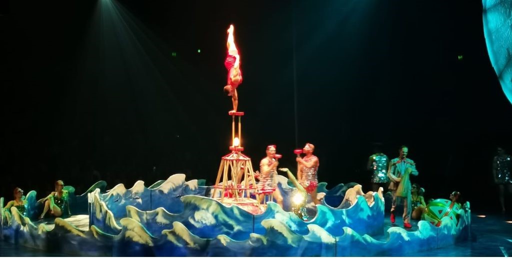 cirque du soleil luzia mamatieneunplan 01 circo del sol