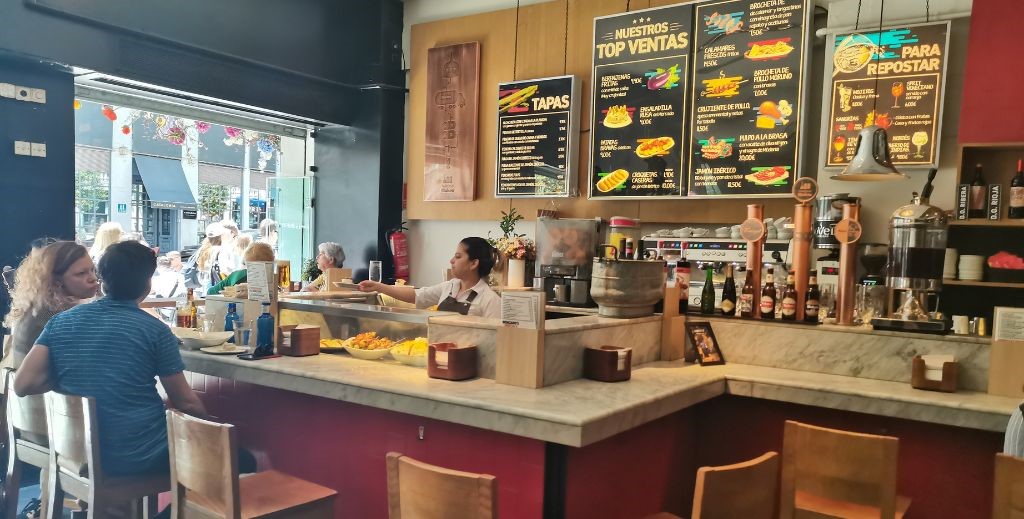 El restaurante ideal para ir en familia, en el centro de Madrid 7 comer en madrid con ninos mamatieneunplan 02 mercado de la reina 1