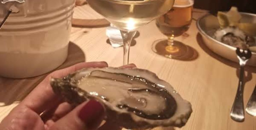comer ostras en madrid mamatieneunplan 02 el puertito madrid