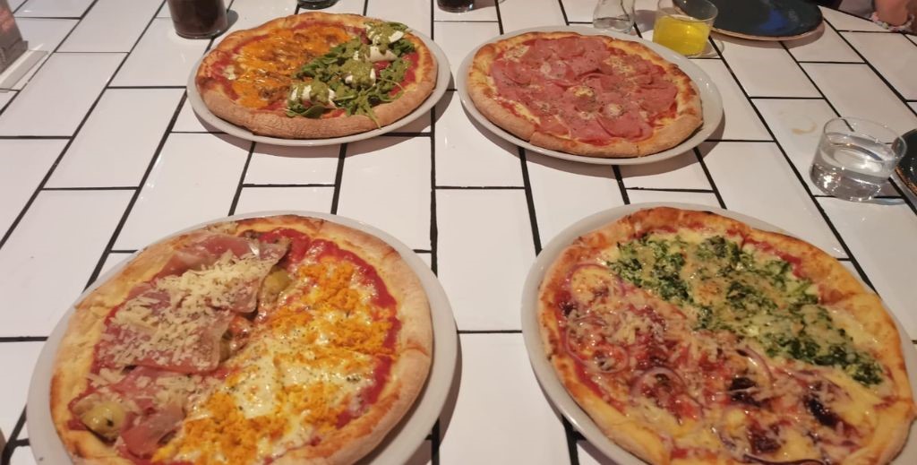 comer pizza con ninos mamatieneunplan 04 bizzo canalla