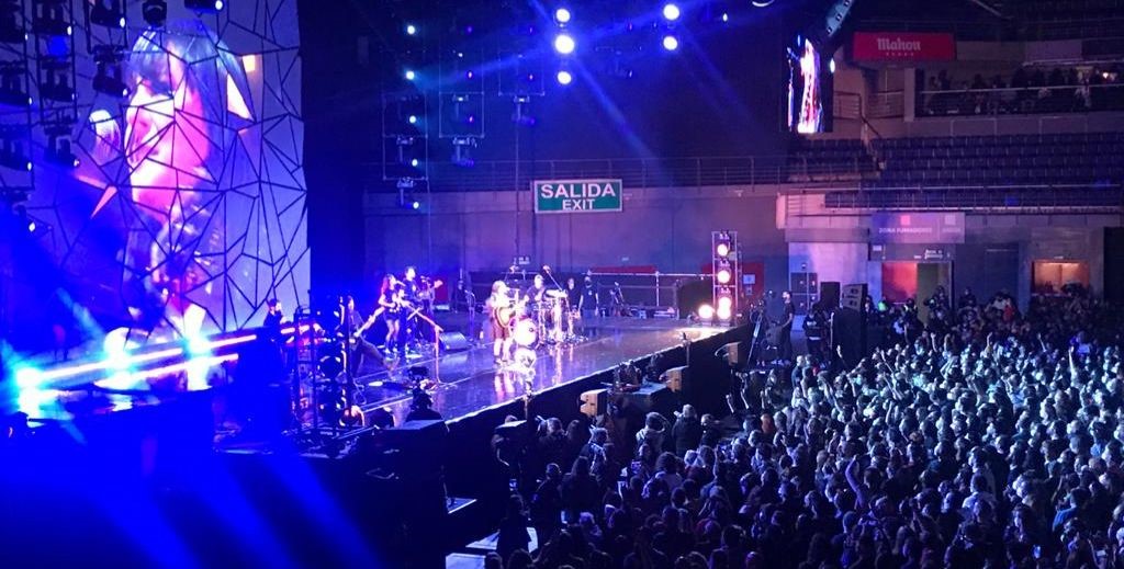 Concierto de Amaral - Mamá Tiene un Plan.