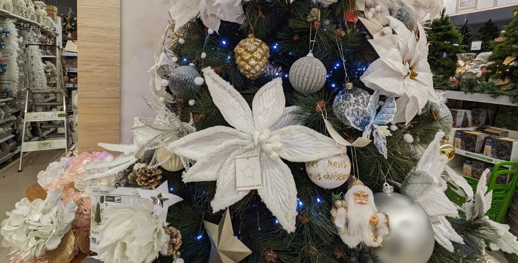 Planazo navideño: decorar la casa, en familia 4 decoracion casa navidad con ninos mamatieneunplan 05 navidad leroy merlin