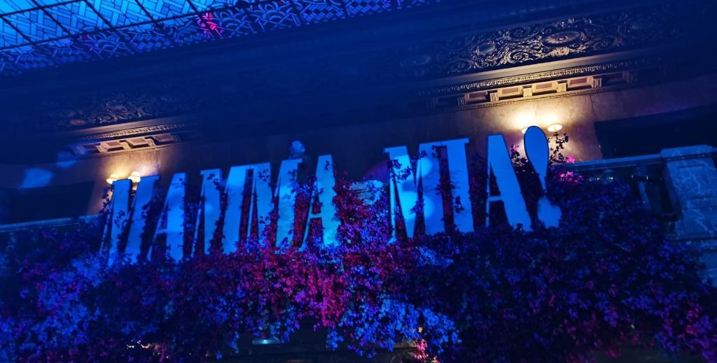 grandes musicales mamatieneunplan 07 mamma mia