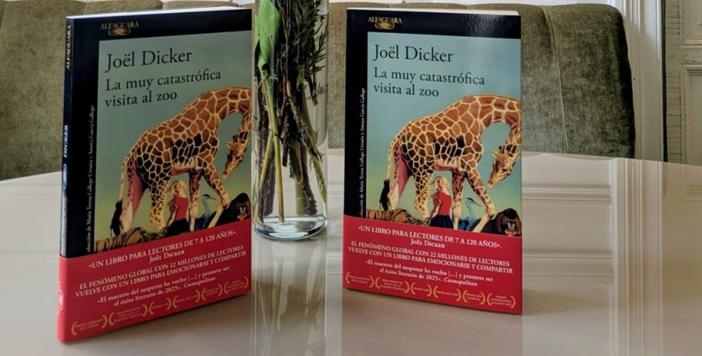 Portada de la novela 'La muy catastrófica visita al zoo', de Joël Dicker - Mamá Tiene un Plan.