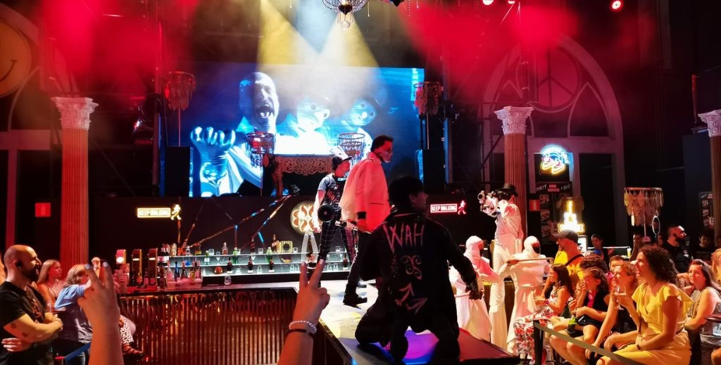 los mejores espectaculos con ninos mamatieneunplan 00 wah show