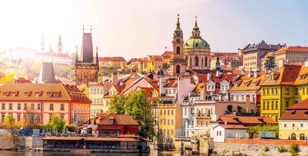 planes diferentes en praga mamatieneunplan 02 praga con ninos