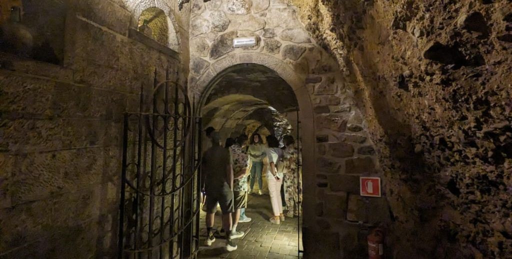 que ver en la guardia con ninos mamatieneunplan 07 bodega el fabulista