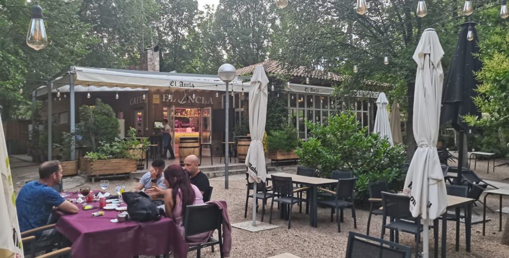 restaurantes con ninos mamatieneunplan 07 el ancla del lago