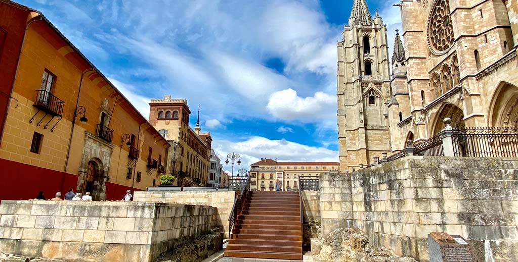 ruta-romana-leon-00-mamatieneunplan