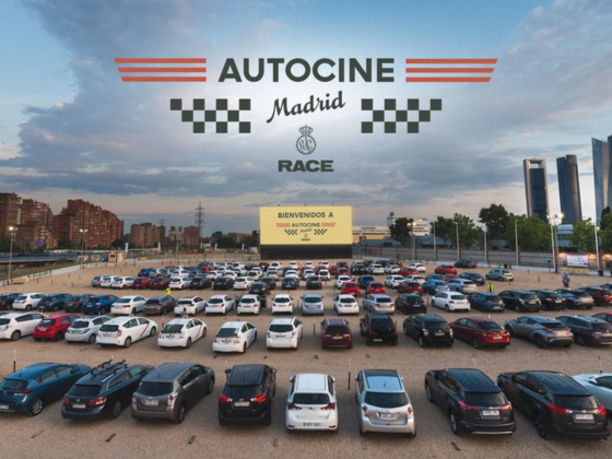 salir en Madrid con tu mascota autocine