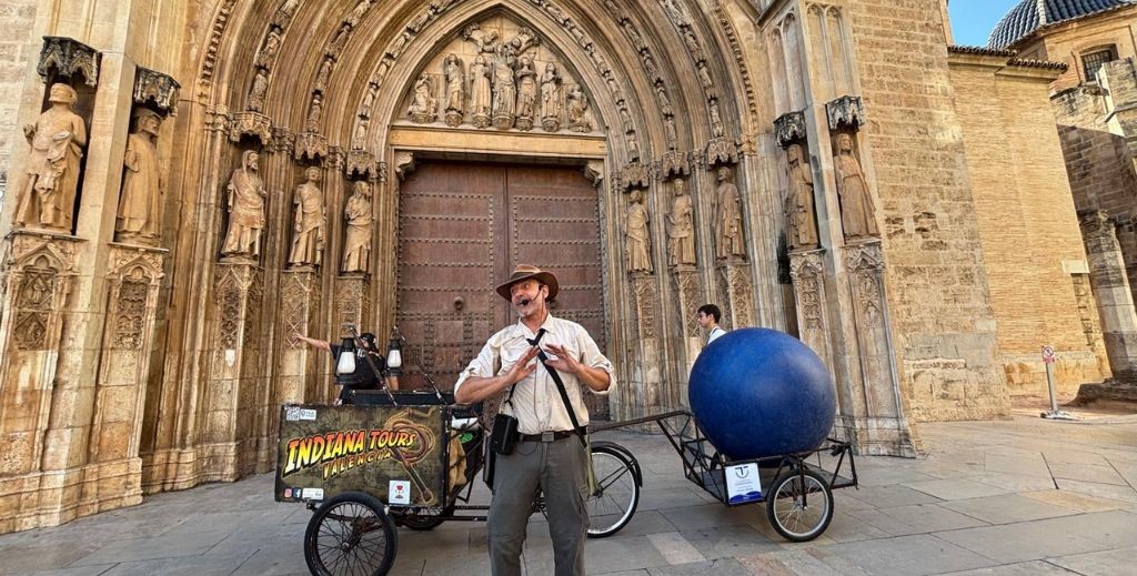 Indiana Tours son las visitas teatralizadas más divertidas en Valencia - Mamá Tiene un Plan.
