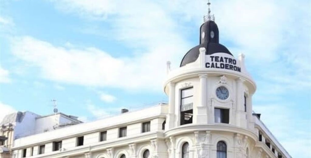 Fachada del Teatro Calderón de Madrid - Mamá Tiene un Plan.