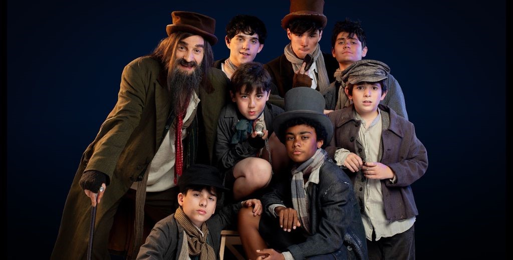 Elenco de Oliver Twist, el musical - Mamá Tiene un Plan.