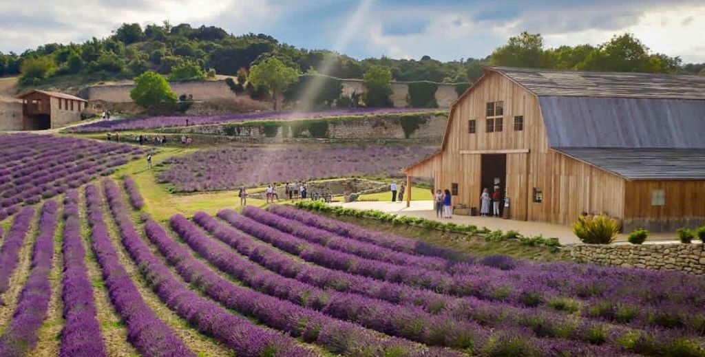Granero San Francisco en Santa Gadea del Cid, Burgos - Mamá Tiene un Plan.