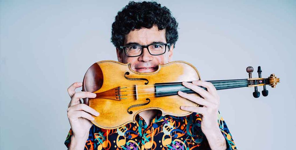 Enrique García Vivanco, más conocido como Quiquemago, músico y mago.