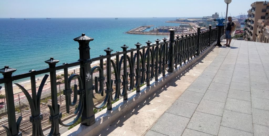 El Balcón del Mediterráneo de Tarragona - Mamá tiene un Plan.