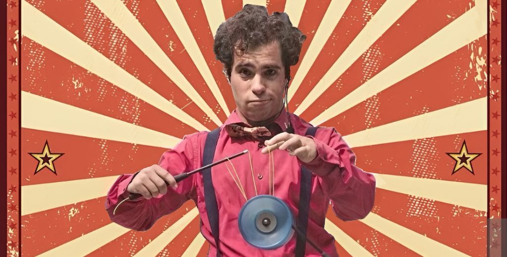 Joaco Showman en Un chiflado Irreverente