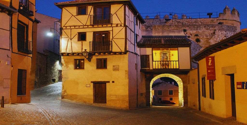 Judería de Segovia - Mamá tiene un Plan.