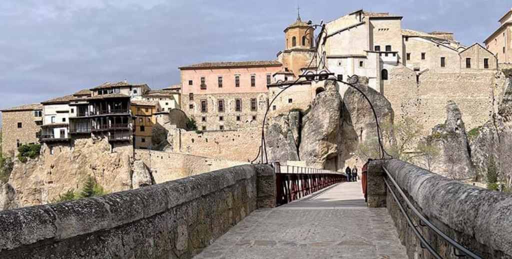 Casco antiguo de Cuenca con niños - Mamá tiene un Plan.
