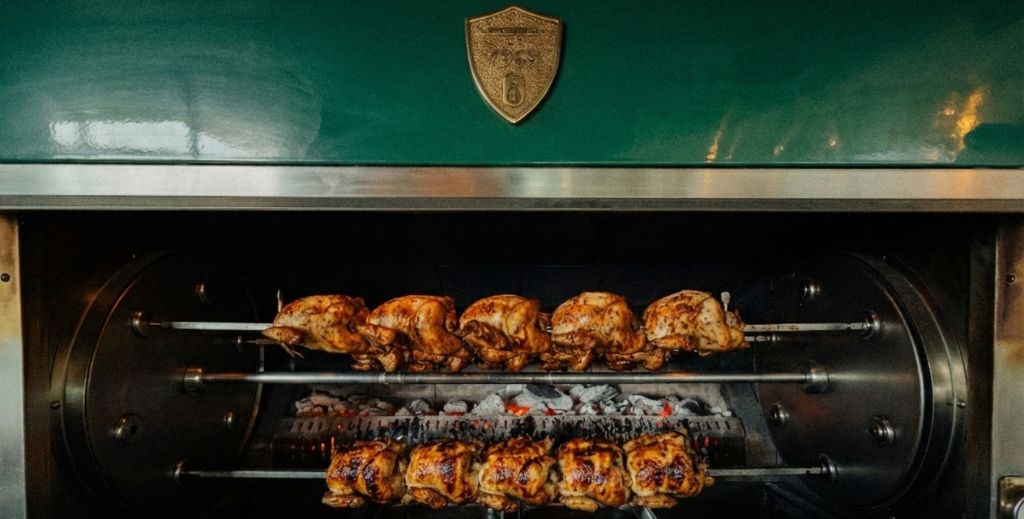 Pollos asados en Del Amo - Mamá tiene un Plan.