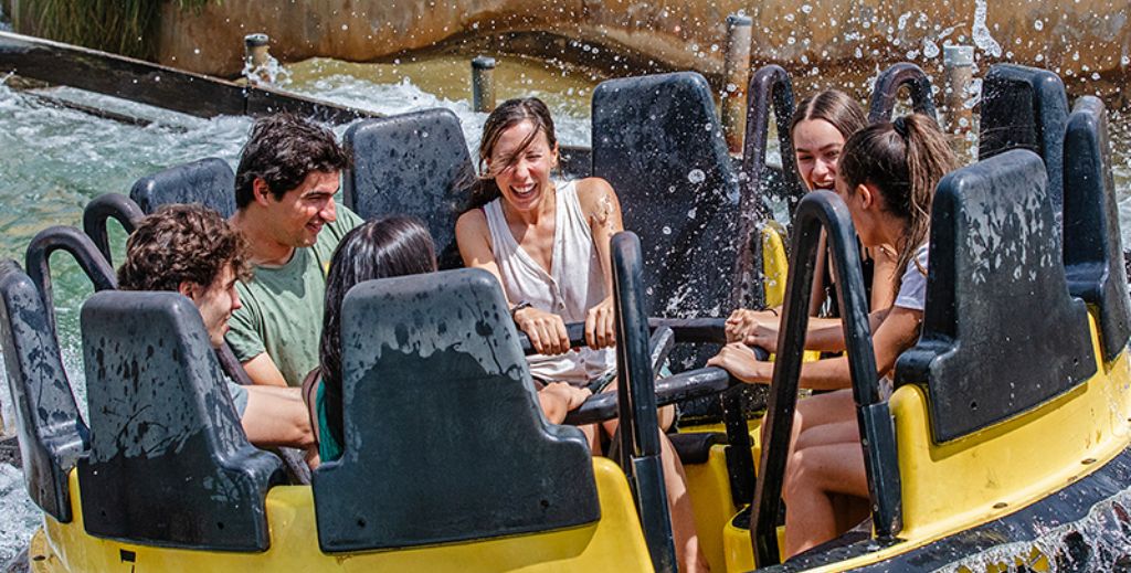 Parque Warner con Niños: Precios, descuentos y planes en Familia