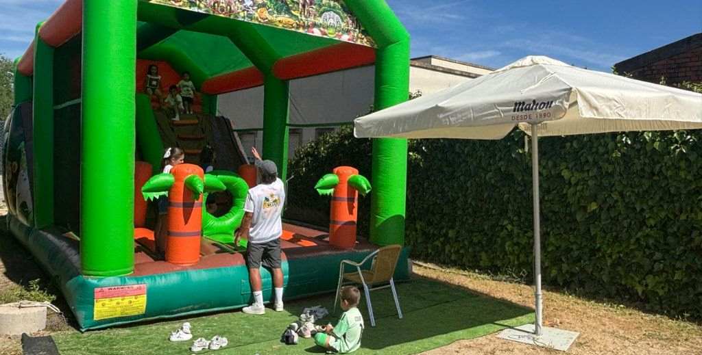 La Candela de Triana, un restaurante perfecto con niños: buena comida, terraza y actividades infantiles 4 la candela de triana restaurante con ninos mamatieneunplan 04 1