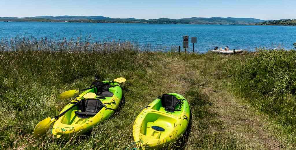 Kayak en la playa de Arija en Burgos - Mamá tiene un Plan.