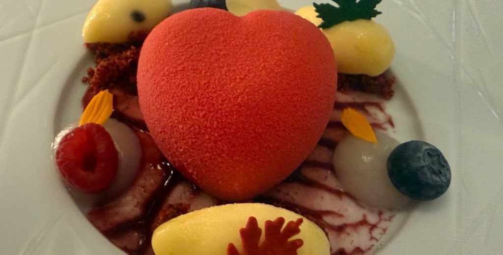 Centro de Portugal con niños: un viaje entre canales, ciencia, dinosaurios y palacios en 4 días 18 El chef de Quinta das Lágrimas Vítor Dias elabora sus recetas con los ingredientes más frescos - Mamá tiene un Plan.